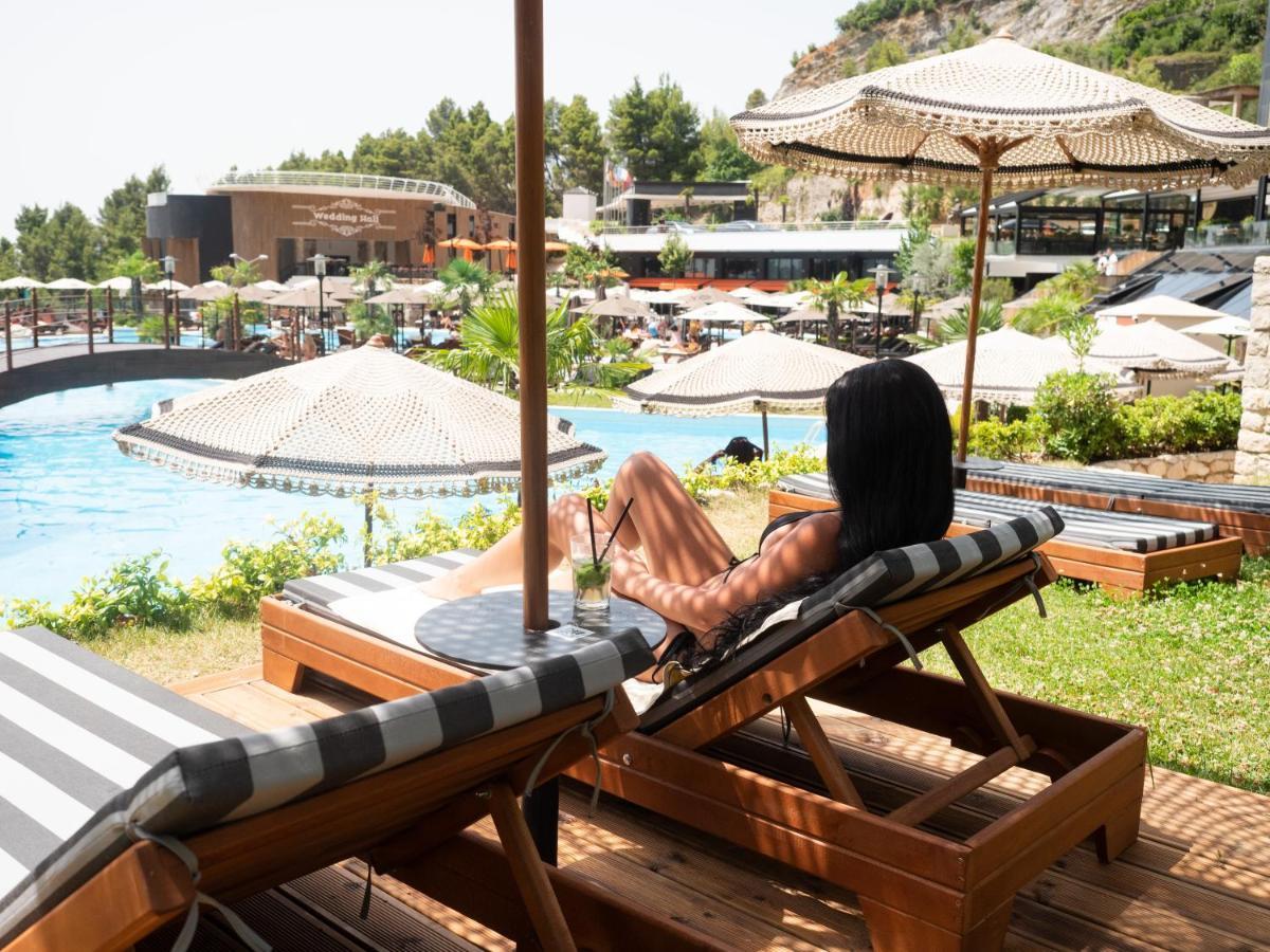 Select Hill Resort Tirana Extérieur photo
